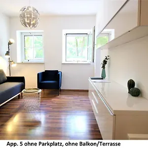 Idyllic Setting In Center - Bright & Modern Appartement Würzburg